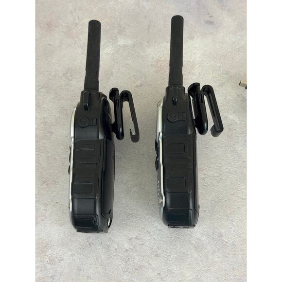 Motorola Walkie Talkies Talkabout Two Way Radios K7GMTCEJ With Charger - Picture 4 of 16